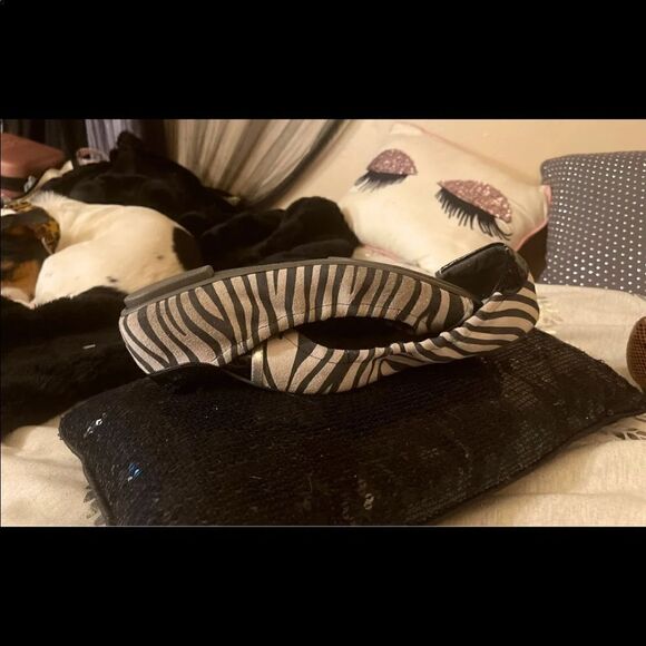 Sperry zebra print ballet flats/shoes contrast black & white stripe patent guard - Picture 3 of 4